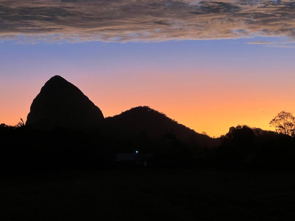 Ark Accommodation Glass House Mountains Εξωτερικό φωτογραφία